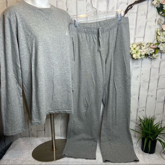Nautica matched set Jogger Sweats - Picture 2 of 12